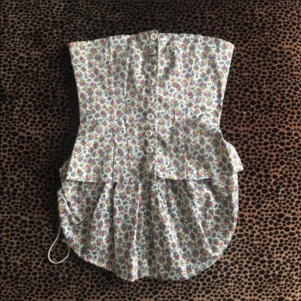 Betsey Johnson bony corset size 6